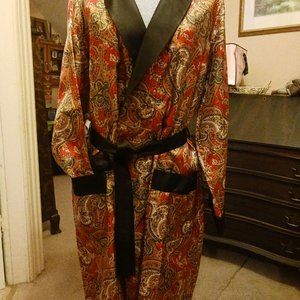 Vintage St. Michael's (Mark's & Spencer) Men's Dressing Gown/Smoking Jacket
